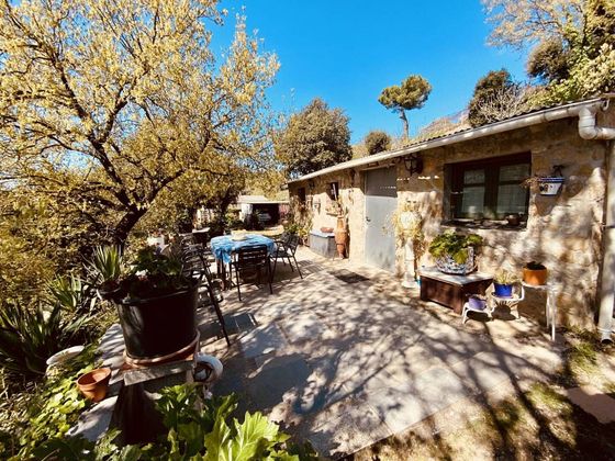 Foto 1 de Casa en venda a Castellcir de 2 habitacions amb terrassa i piscina