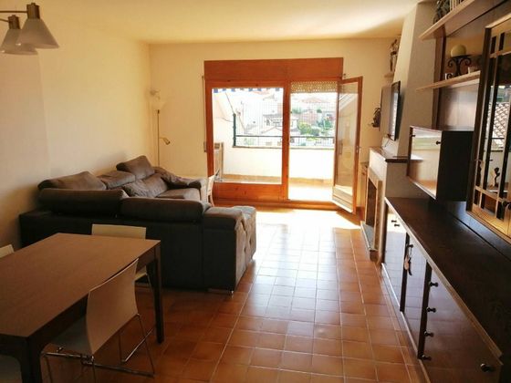 Foto 1 de Venta de dúplex en Sant Feliu de Codines de 3 habitaciones con terraza y calefacción