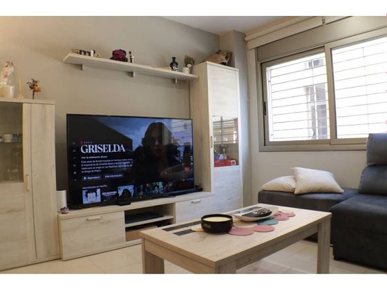 Foto 1 de Venta de piso en Sant Feliu de Codines de 3 habitaciones con garaje y aire acondicionado