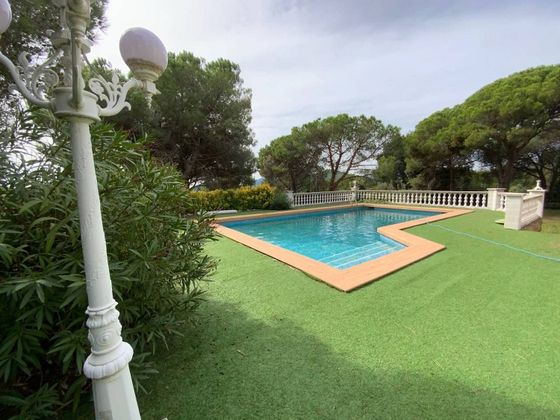 Foto 2 de Venta de casa en Sant Feliu de Codines de 5 habitaciones con terraza y piscina