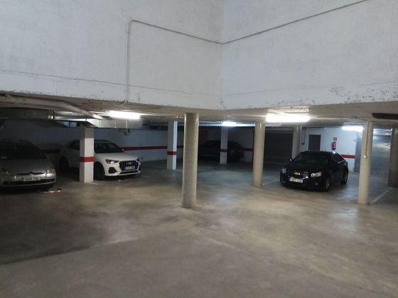 Foto 2 de Garatge en venda a calle Baixada de Les Acàcies de 12 m²