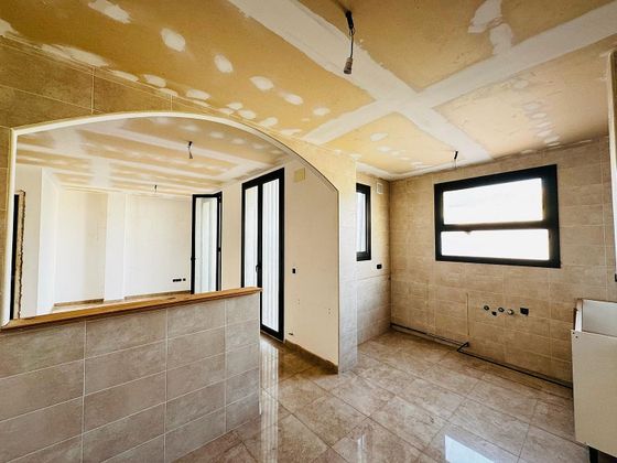 Foto 1 de Venta de piso en Vilartagues i Tueda de Dalt de 3 habitaciones con terraza y balcón