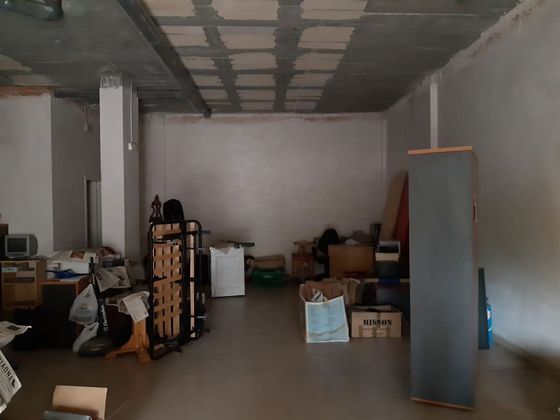 Foto 1 de Alquiler de local en Fontsanta - Fatjó de 105 m²