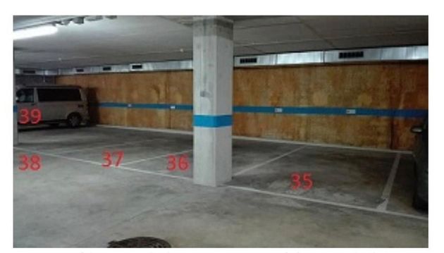 Foto 2 de Alquiler de garaje en Riera de 13 m²