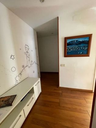 Foto 2 de Pis en venda a calle Coronel Molera de 4 habitacions amb balcó i calefacció