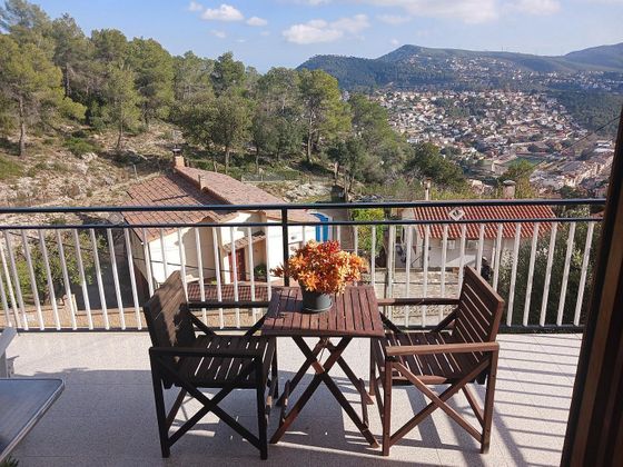 Foto 1 de Xalet en venda a Vallirana de 4 habitacions amb terrassa i garatge