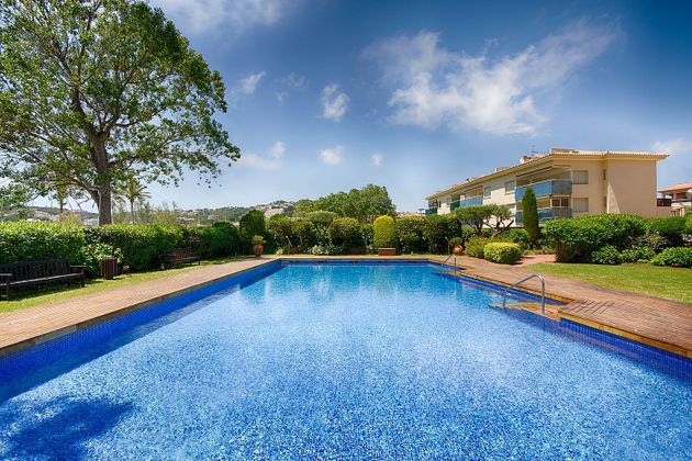 Foto 1 de Piso en venta en S'Agaró de 4 habitaciones con terraza y piscina