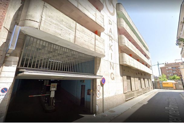Foto 2 de Alquiler de trastero en calle Pompeu Fabra de 3 m²
