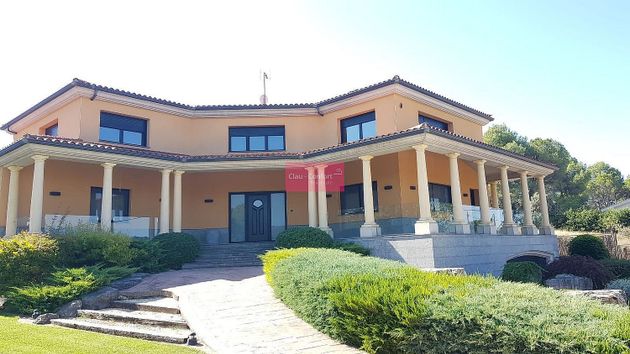 Foto 2 de Casa en venda a Castellnou de Bages de 3 habitacions amb garatge i aire acondicionat