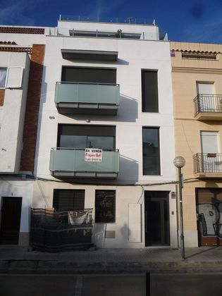 Foto 1 de Pis en venda a calle Joan D'austria de 1 habitació amb balcó i aire acondicionat