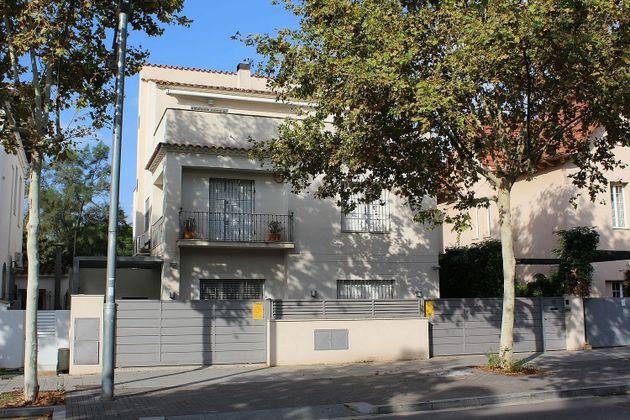 Foto 1 de Casa en alquiler en Can Girona - Terramar - Can Pei - Vinyet de 7 habitaciones con terraza y piscina