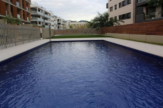 Foto 1 de Piso en venta en Vallpineda - Santa Bàrbara de 3 habitaciones con terraza y piscina