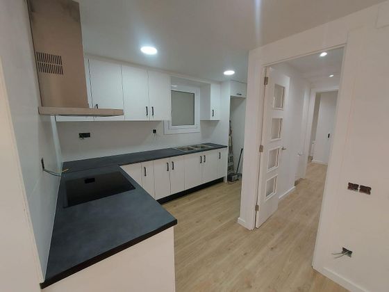 Foto 1 de Venta de piso en Vilassar de Dalt de 2 habitaciones con terraza y calefacción