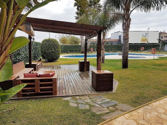 Foto 1 de Pis en venda a calle Pompeu Fabra de 4 habitacions amb terrassa i piscina