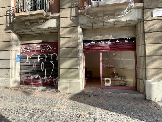 Foto 1 de Alquiler de local en calle Gran Via de Les Corts Catalanes de 142 m²