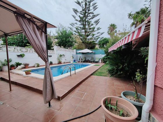 Foto 2 de Xalet en venda a Pobla de Montornès, la de 5 habitacions amb terrassa i piscina
