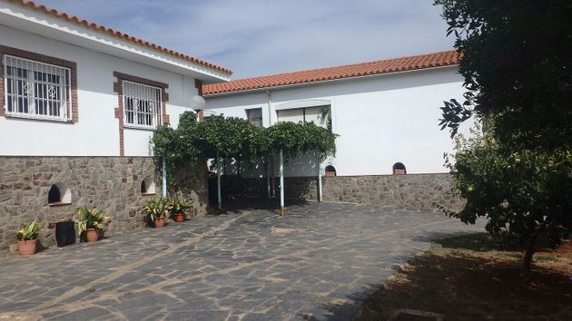 Foto 2 de Casa rural en venda a Sentmenat de 6 habitacions amb terrassa i piscina