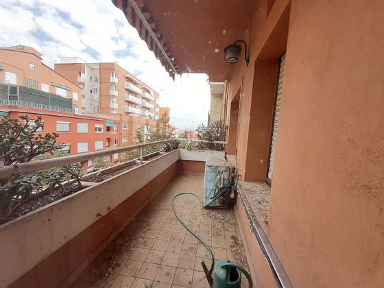 Foto 1 de Piso en venta en El Guinardó de 3 habitaciones con balcón y aire acondicionado