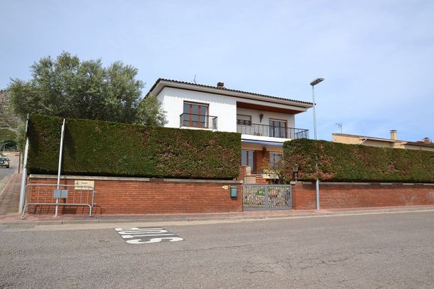 Foto 2 de Xalet en venda a calle Alfonso Mercader de 5 habitacions amb terrassa i garatge