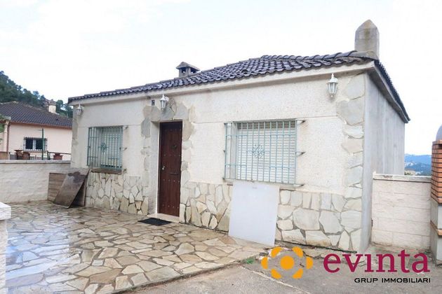 Foto 1 de Xalet en venda a Vallirana de 2 habitacions amb terrassa i garatge
