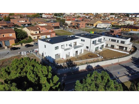 Foto 2 de Casa en venda a Sant Celoni de 4 habitacions amb terrassa i garatge