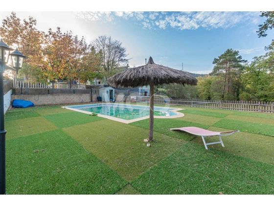 Foto 1 de Chalet en venta en Viladrau de 3 habitaciones con terraza y piscina