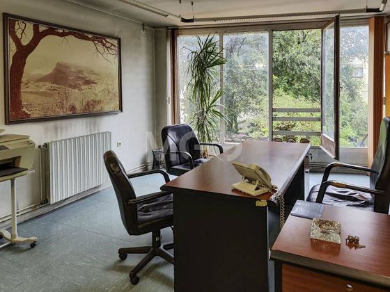 Foto 1 de Oficina en alquiler en El Sucre-Universitat de 60 m²
