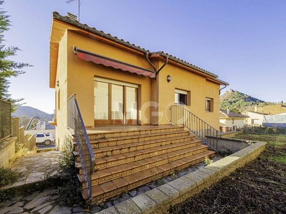 Foto 2 de Casa en venta en Santa Maria de Besora de 3 habitaciones con terraza y jardín