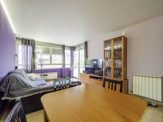Foto 1 de Pis en venda a Estadi-Horta Vermella-Santa Anna de 3 habitacions amb garatge i balcó