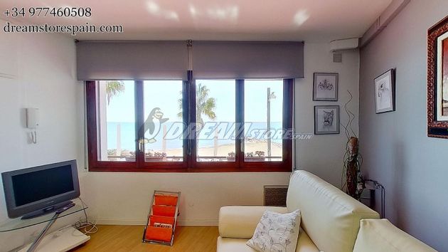 Foto 2 de Piso en venta en avenida Barceloneta de 2 habitaciones con aire acondicionado y calefacción