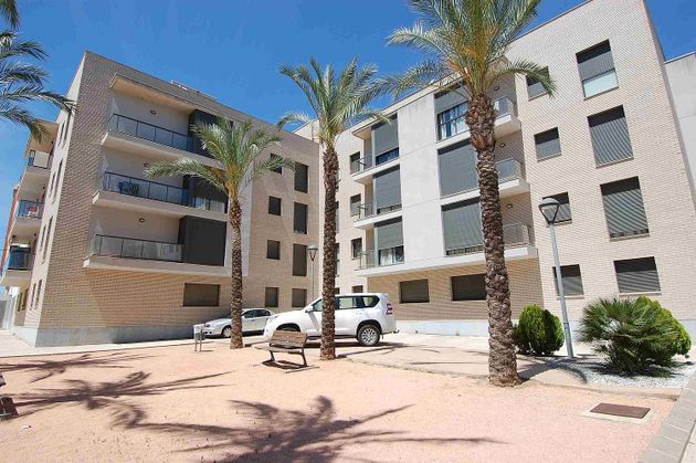 Foto 2 de Pis en venda a calle Osca de 2 habitacions amb piscina i garatge