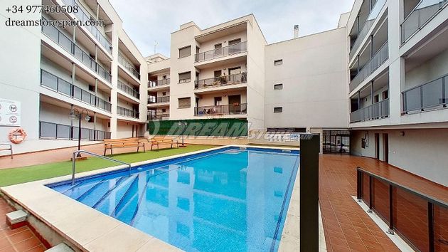 Foto 1 de Àtic en venda a calle Osca de 2 habitacions amb terrassa i piscina