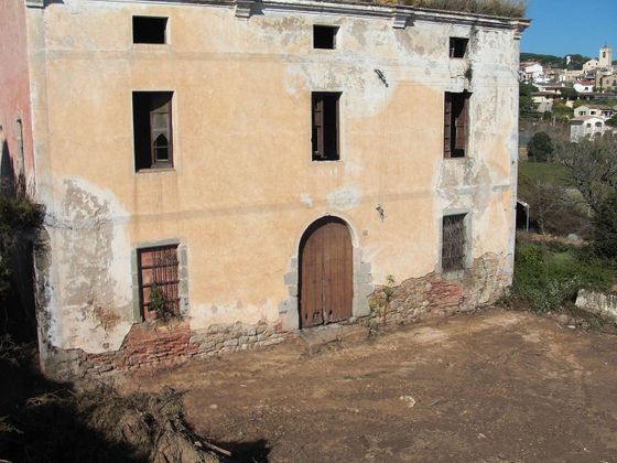 Foto 2 de Casa rural en venta en Sant Vicenç de Montalt de 6 habitaciones con jardín