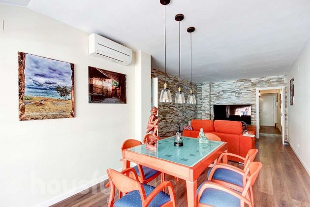 Foto 1 de Pis en venda a Castellbisbal de 3 habitacions amb terrassa i mobles