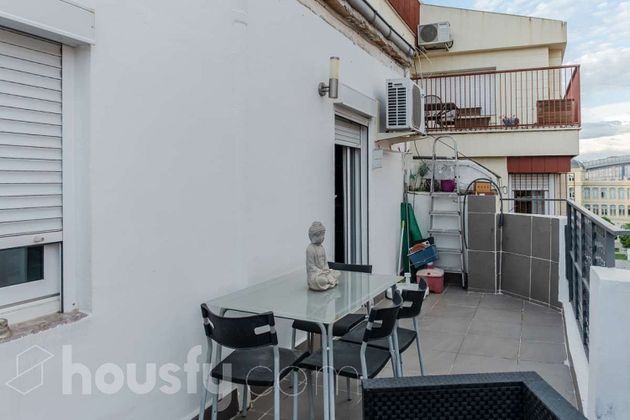 Foto 2 de Piso en venta en Príncep de Viana - Clot -Xalets Humbert Torres de 3 habitaciones con terraza y balcón
