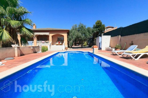 Foto 1 de Casa en venda a Creixell de 5 habitacions amb terrassa i piscina