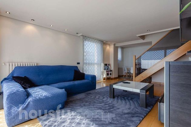 Foto 2 de Dúplex en venda a Nuevo Artica de 3 habitacions amb terrassa i garatge