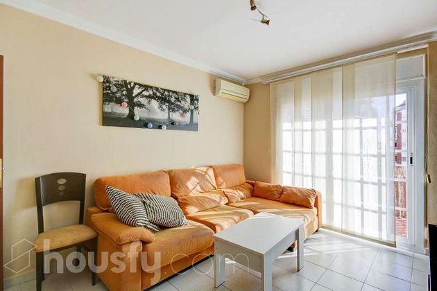 Foto 2 de Venta de piso en Rocafonda de 3 habitaciones con balcón y aire acondicionado