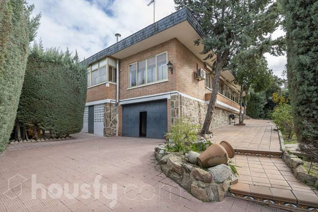 Foto 1 de Casa en venda a Parque Boadilla de 5 habitacions amb terrassa i garatge