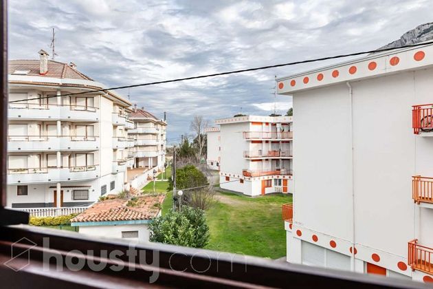 Foto 1 de Piso en venta en Oriñón - Allendelagua de 2 habitaciones con garaje y ascensor