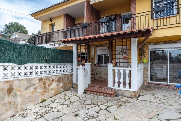 Foto 1 de Venta de casa en Lliçà d´Amunt de 3 habitaciones con terraza y piscina