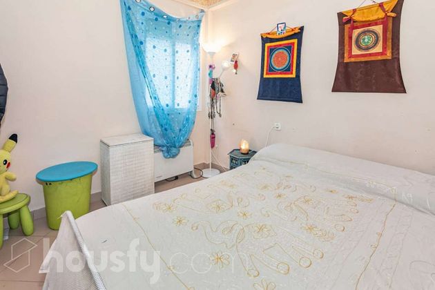 Foto 2 de Pis en venda a V Centenario-Piletas-Capuchinos de 3 habitacions amb terrassa