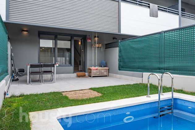 Foto 1 de Casa en venda a Montornès del Vallès de 4 habitacions amb terrassa i piscina