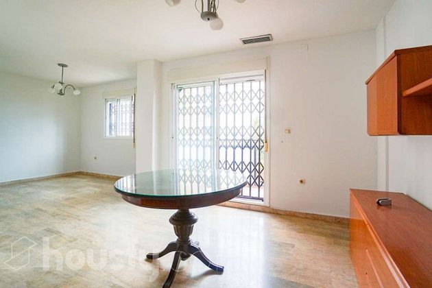 Foto 2 de Piso en venta en Ogíjares de 3 habitaciones con terraza y garaje