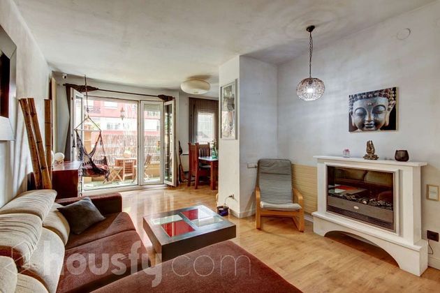 Foto 1 de Pis en venda a calle De Girona de 3 habitacions amb terrassa i balcó