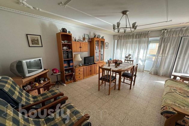 Foto 2 de Venta de piso en Plaça Eliptica-Republica Argentina-Germanies de 4 habitaciones con terraza