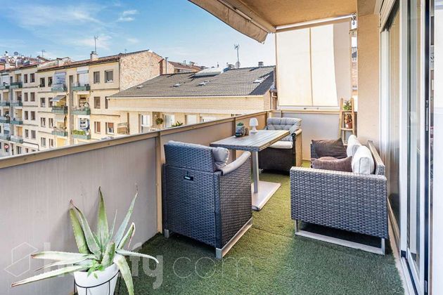 Foto 1 de Piso en venta en Sagrada Familia de 4 habitaciones con terraza y garaje