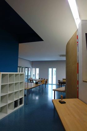 Foto 1 de Venta de oficina en El Raval de 102 m²