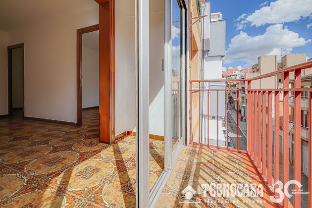 Foto 1 de Pis en venda a Centre - Santa Coloma de Gramanet de 3 habitacions amb balcó i ascensor