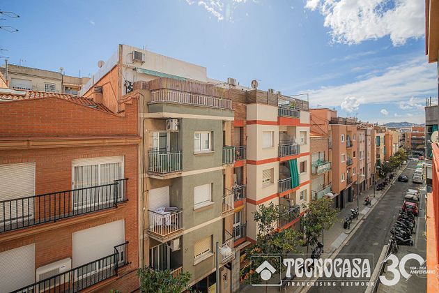 Foto 2 de Piso en venta en Centre - Santa Coloma de Gramanet de 3 habitaciones con balcón y ascensor